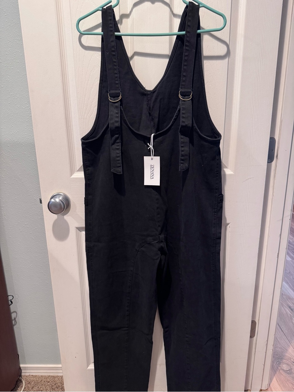 Zenana Outfitters Black Utility Jumpsuit with Front Pockets - Picture 2 of 3
